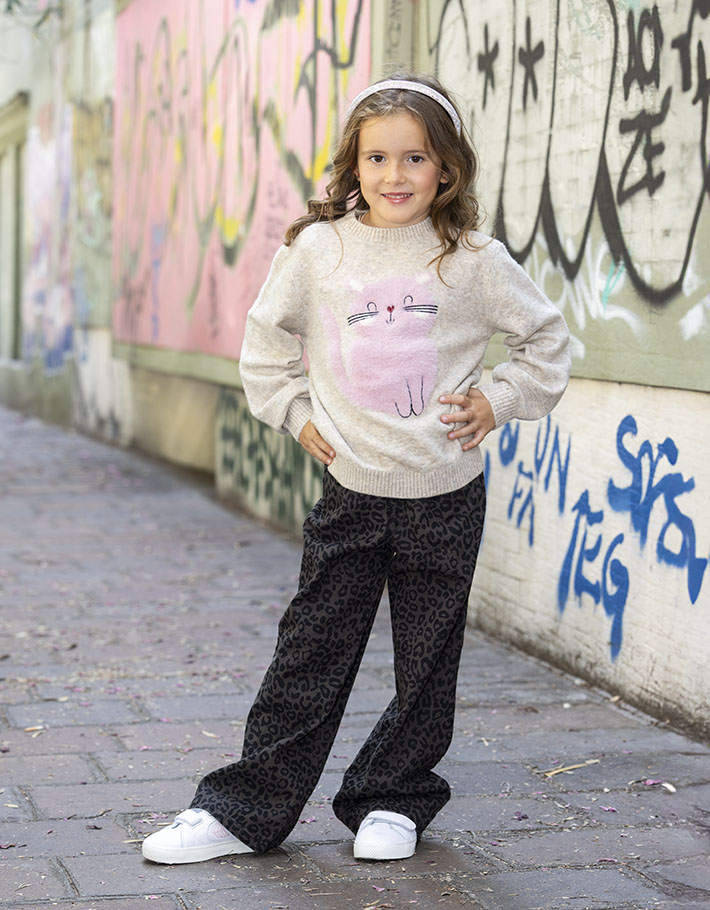 Kuscheliges Katzenoutfit